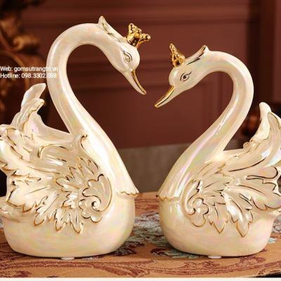 Cặp Thiên Nga Lựu Đỏ - Phủ Ánh Trai